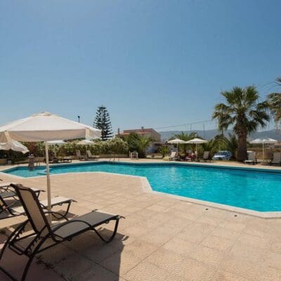 Hotel & Studios Leonidas