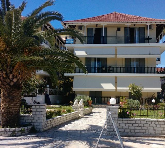 Captain's Seafront Apartments (voorheen Babis) - Afbeelding 6