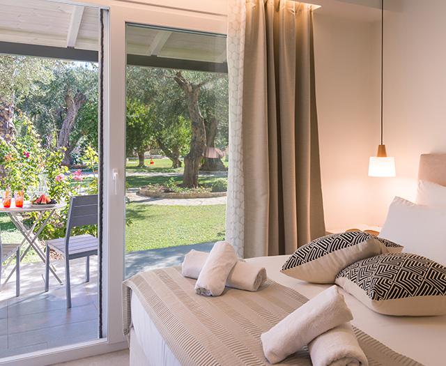 Mikros Paradisos - Afbeelding 2