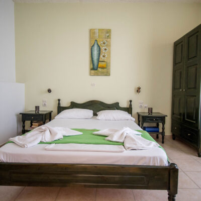 Fly & Go Elea Houses