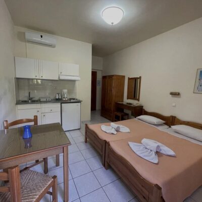 Maria Lambis Apartments