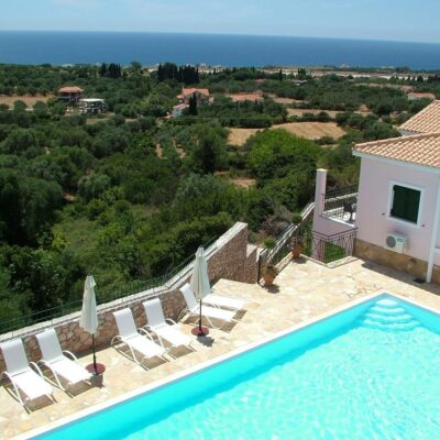 Sarantos Pool Suites