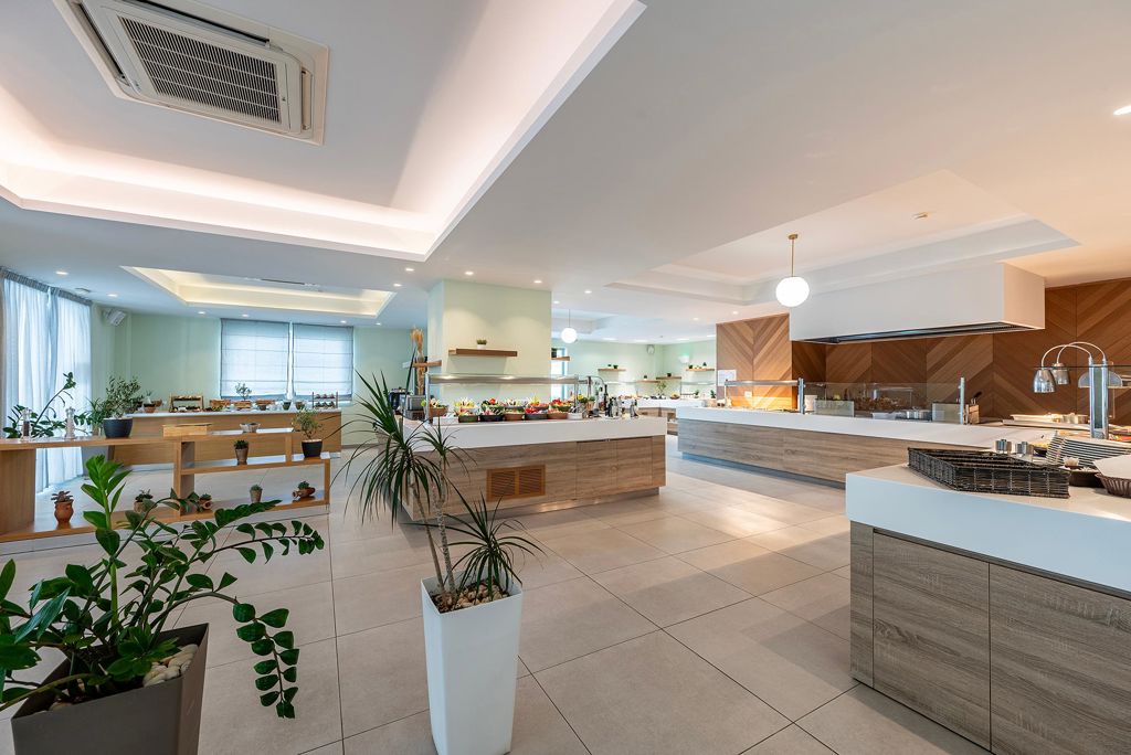 Adele Beach - Afbeelding 4