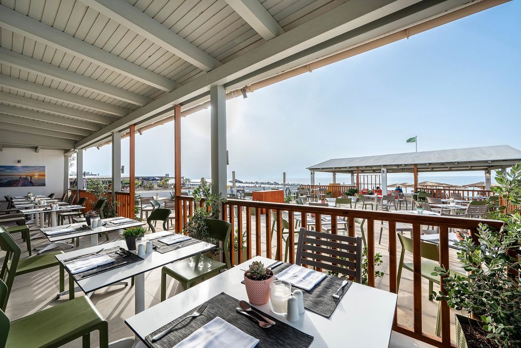 Adele Beach - Afbeelding 5