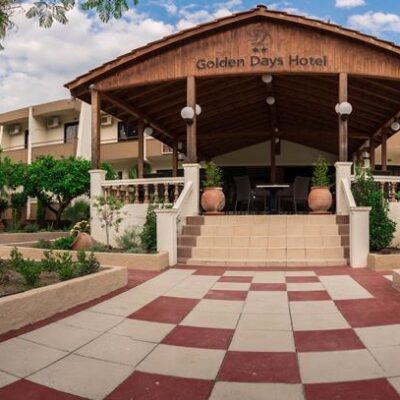 Golden Days Aparthotel
