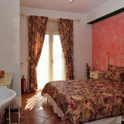 Stalakton Country Maisonettes