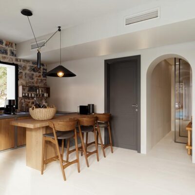 Volta Seaside Boutique Hotel