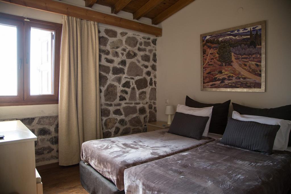 Olive Press - Afbeelding 2