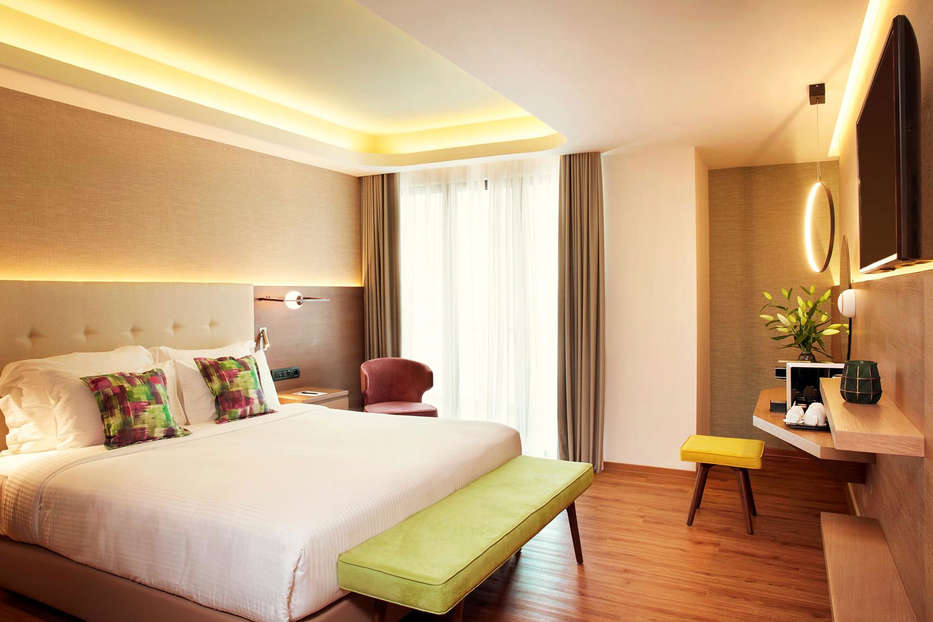 Zeus Essence Wyndham Athens Residence