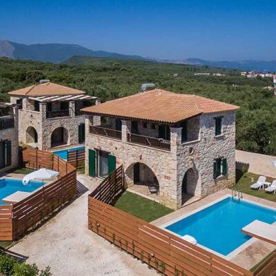 Chrisapella Country Houses