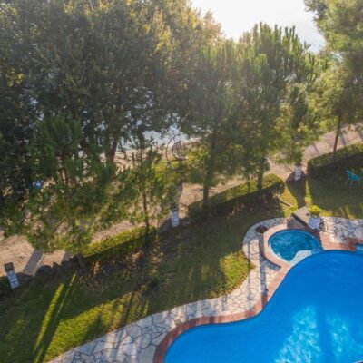 Flisvos Seaside Apartment