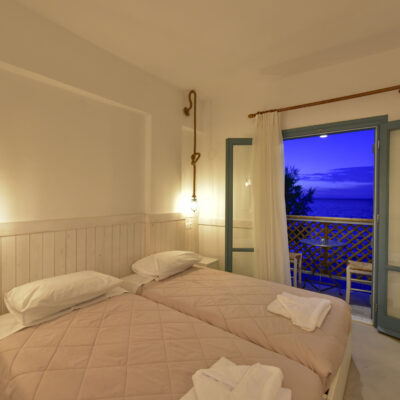 Fly & Go Vesper Studios