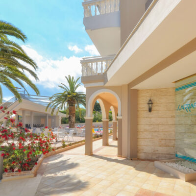Karras Grande Resort