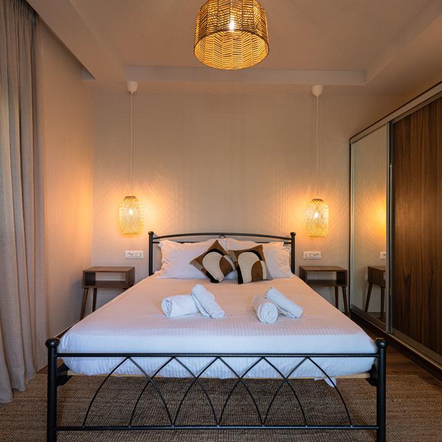 Small Village - Afbeelding 5