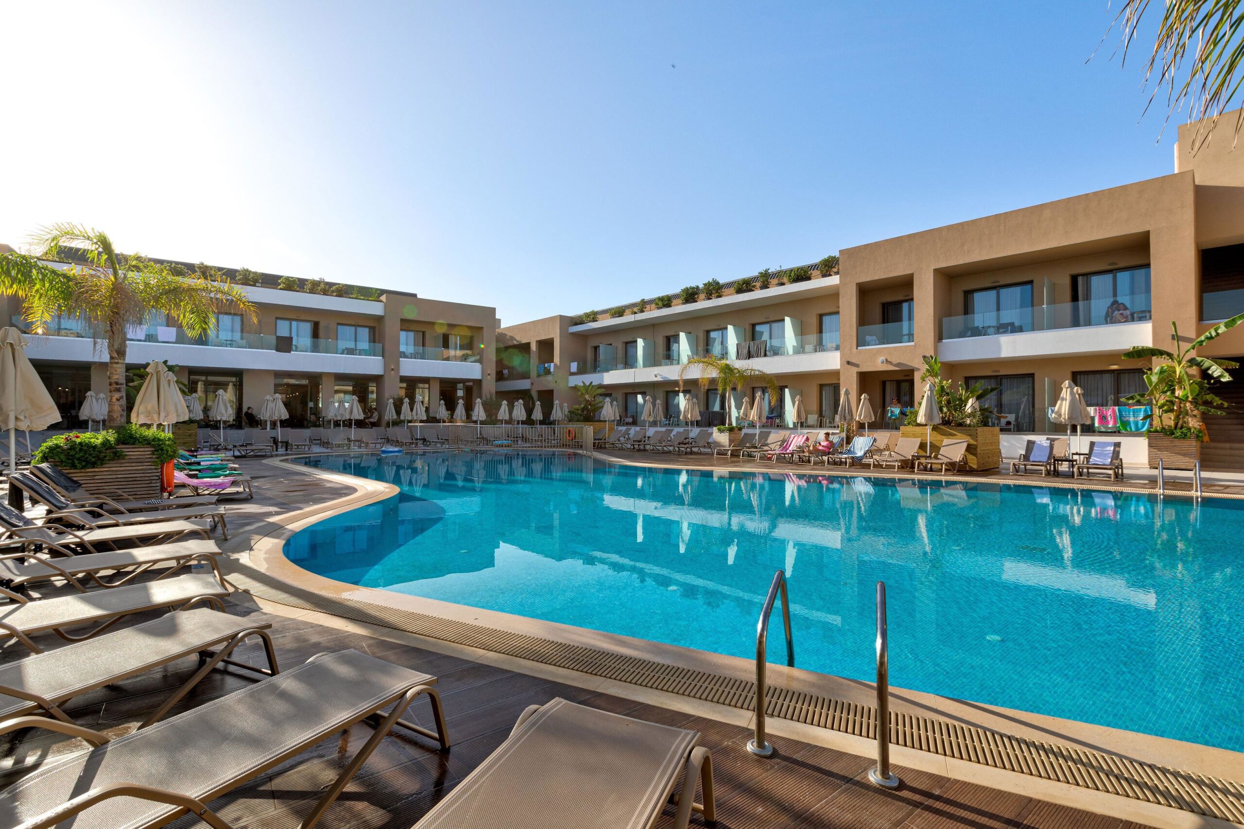 White Olive Elite Hotel