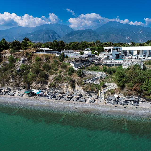 Akrotiri Olympus Luxury Suites - Afbeelding 4
