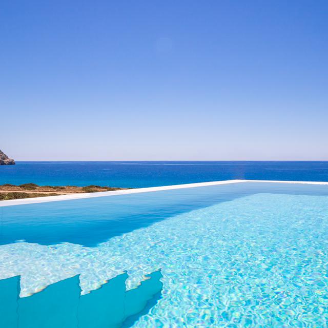 Aros Luxury Villas - Afbeelding 4