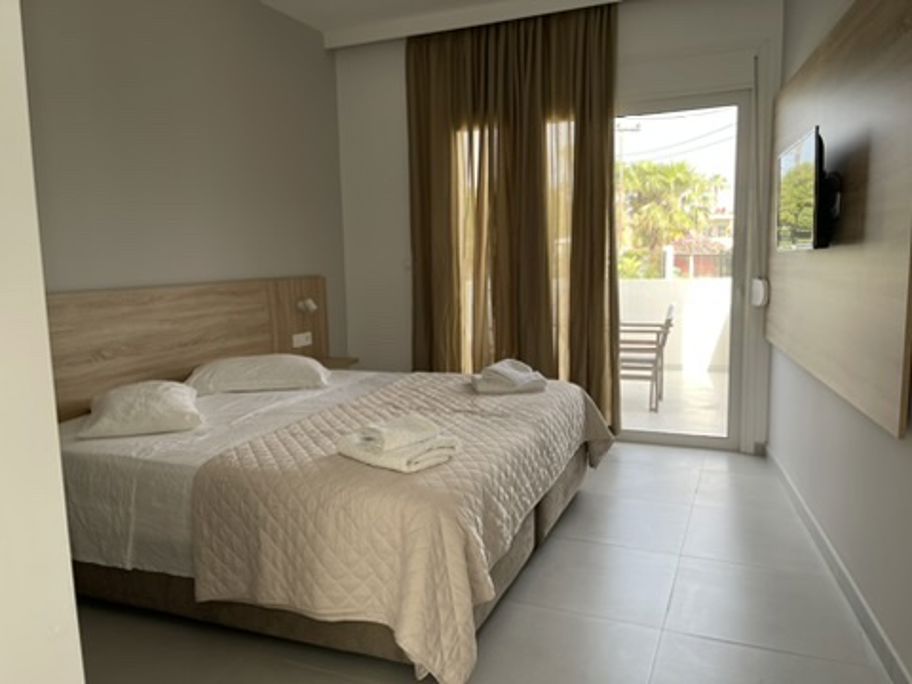 Fly & Go Athina Appartementen - Afbeelding 3
