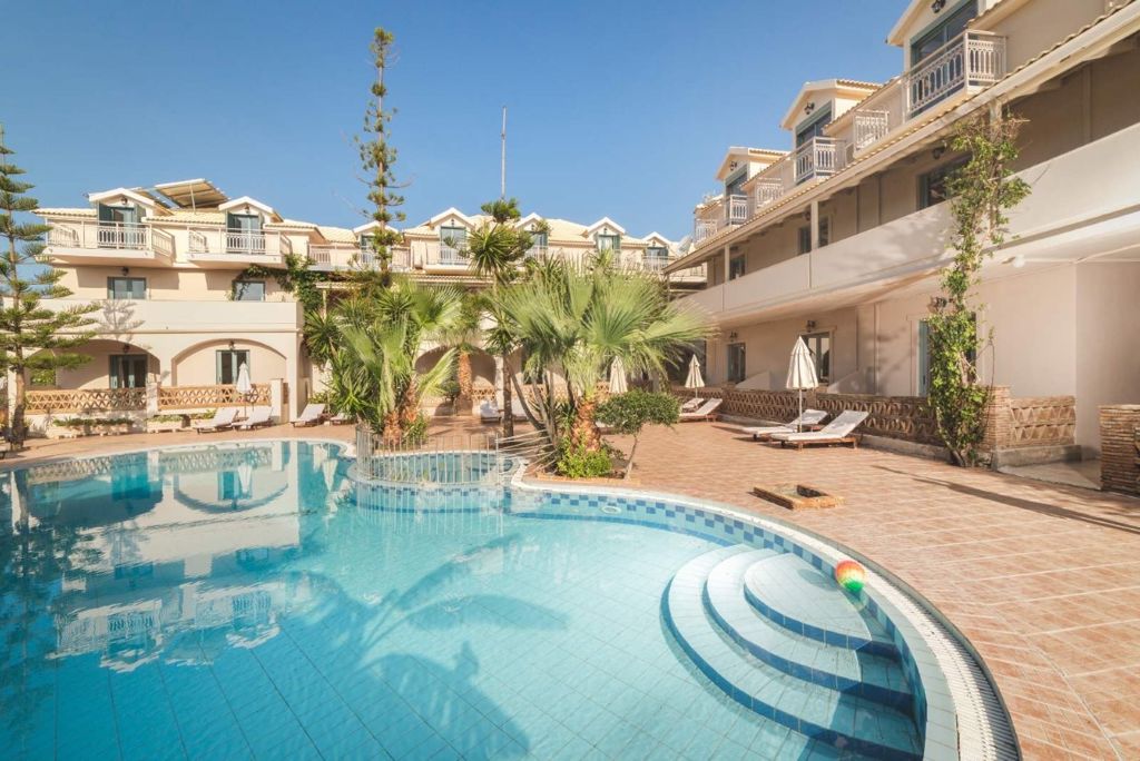 Fly & Go Pierros Appartementen - Afbeelding 3