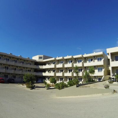 Hillside Studios & Apartments