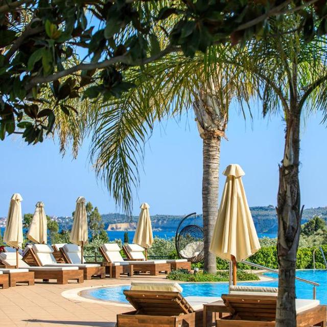 Hotel Colonides Beach