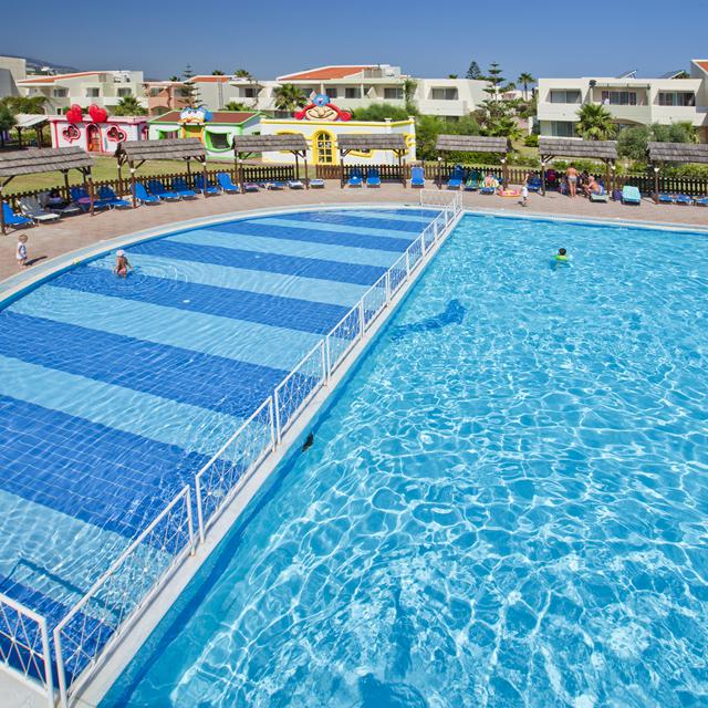 Hotel Kipriotis Village - Afbeelding 2