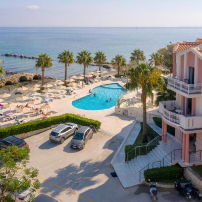 Xenos Kamara Beach